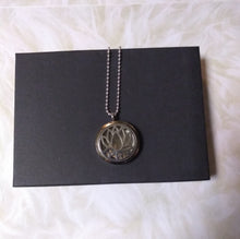 Load image into Gallery viewer, Jewelry- Silver round Lotus Flower locket with ball chain